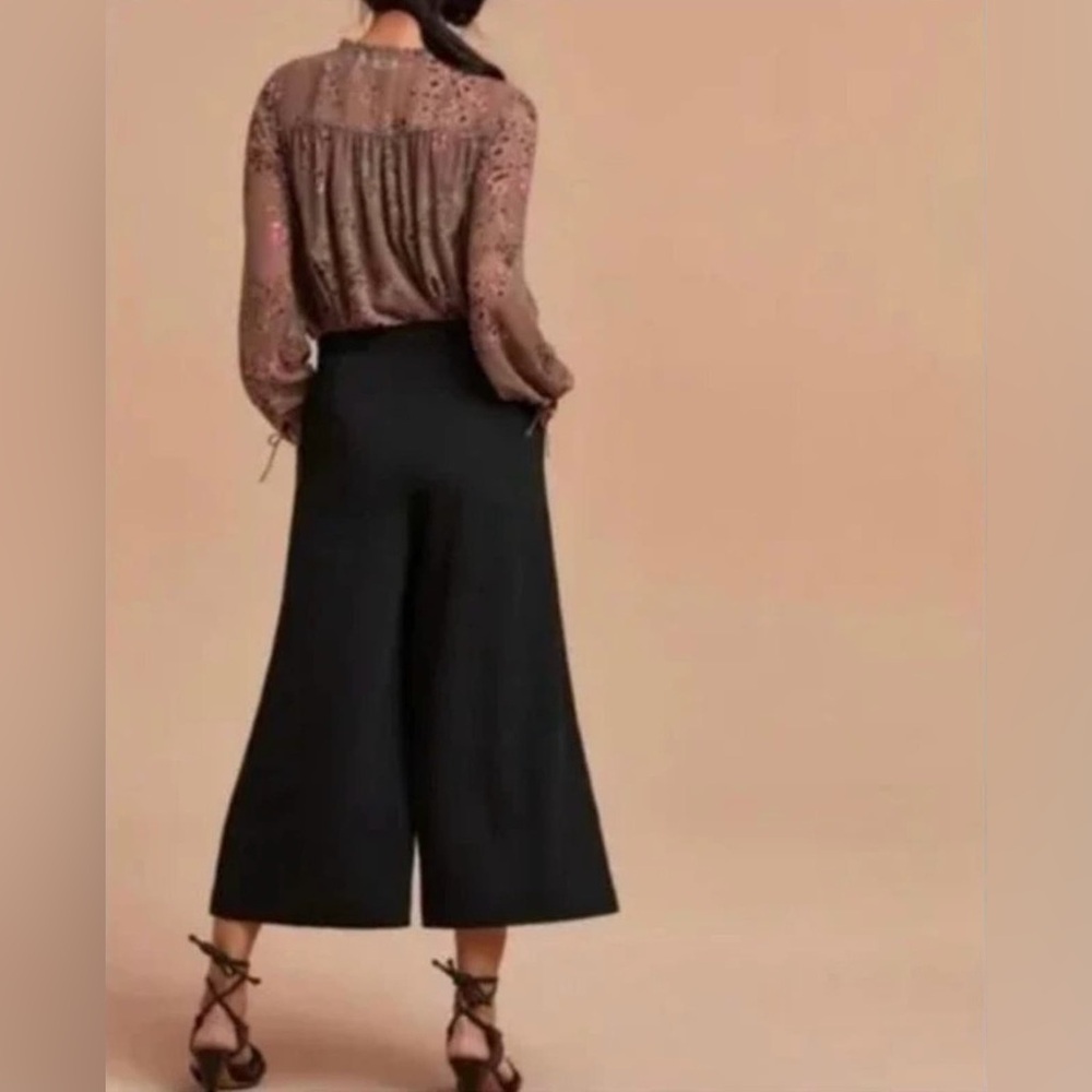 Aritzia Wilfred | Fayme Pant | Black | Size S - Picture 3 of 11